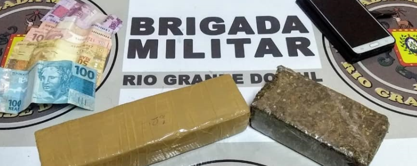Brigada prende dupla com 1kg de maconha em Camobi