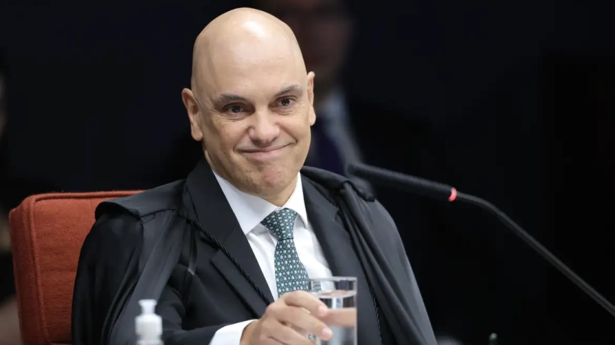 STF será imparcial e ignorará pressões ao julgar Bolsonaro, diz Moraes