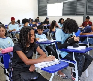 Pagamento da 1ª parcela do programa Pé-de-Meia começa nesta segunda