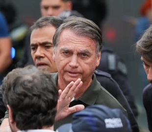 Alexandre de Moraes concede prisão domiciliar a Bolsonaro