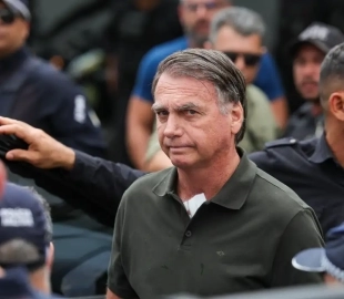 Bolsonaro tem piora da função renal e aumento de inflamação