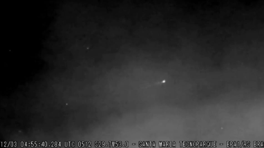 Vídeo: meteoro Earthgrazer é registrado no céu de Santa Maria