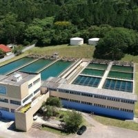 Rompimento de adutora da Corsan deixa quatro bairros sem água em Santa Maria