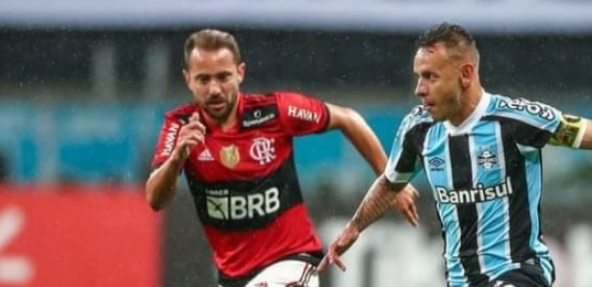Copa do Brasil: Flamengo e Grêmio duelam em busca de vaga na semifinal