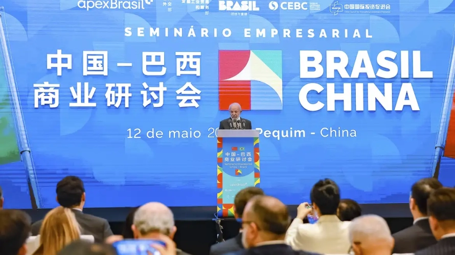 China ampliará em US$ 27 bilhões investimentos no Brasil, anuncia Lula