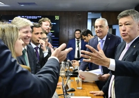 CPMI do INSS aprova quebra de sigilo de Lulinha