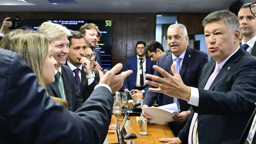 CPMI do INSS aprova quebra de sigilo de Lulinha