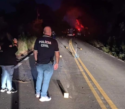 Acidente entre carro e moto deixa dois mortos na VRS-830 em Santa Maria