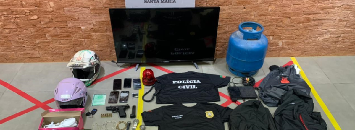 Ladrões com camisetas da Polícia Civil assaltam família em Santa Maria