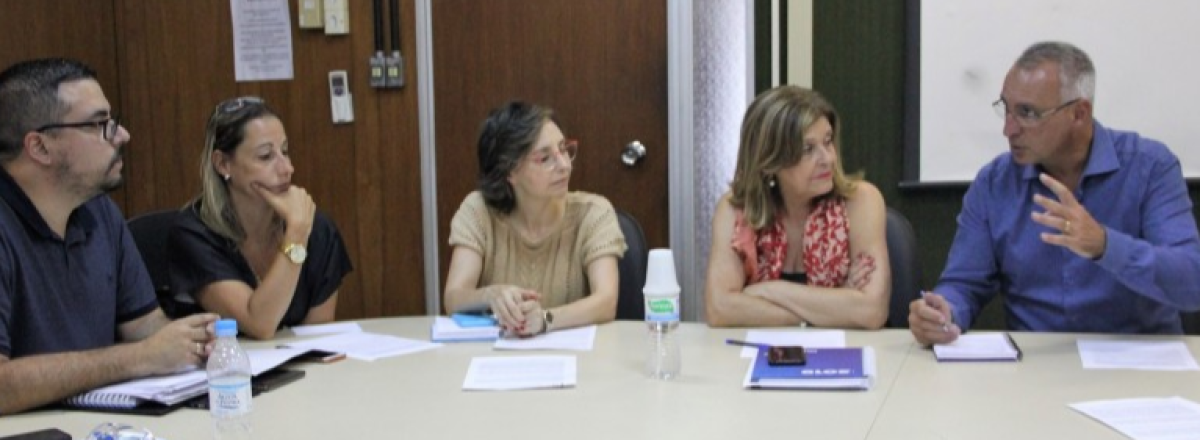 Estado e município discutem projeto de abertura de leitos do Hospital Regional de Santa Maria