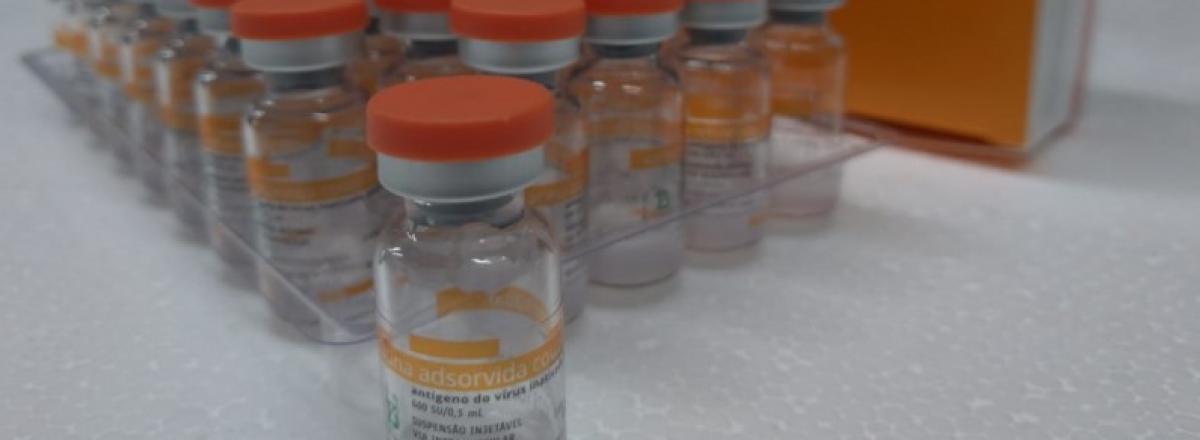 Secretaria da Saúde e MPE lançam formulário para denunciar fura-filas na vacinação contra a Covid-19