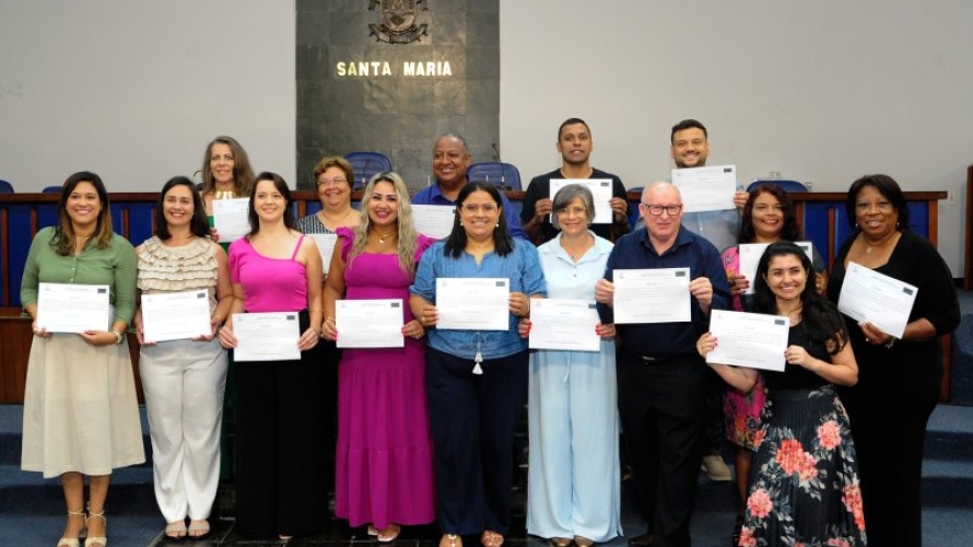 Prefeitura empossa 15 novos conselheiros tutelares em Santa Maria