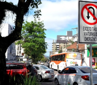 Prefeitura proíbe conversão em trecho da Avenida Presidente Vargas