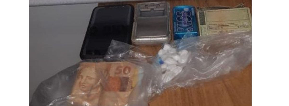 Idoso é preso com 16 petecas de cocaína na zona norte de Santa Maria
