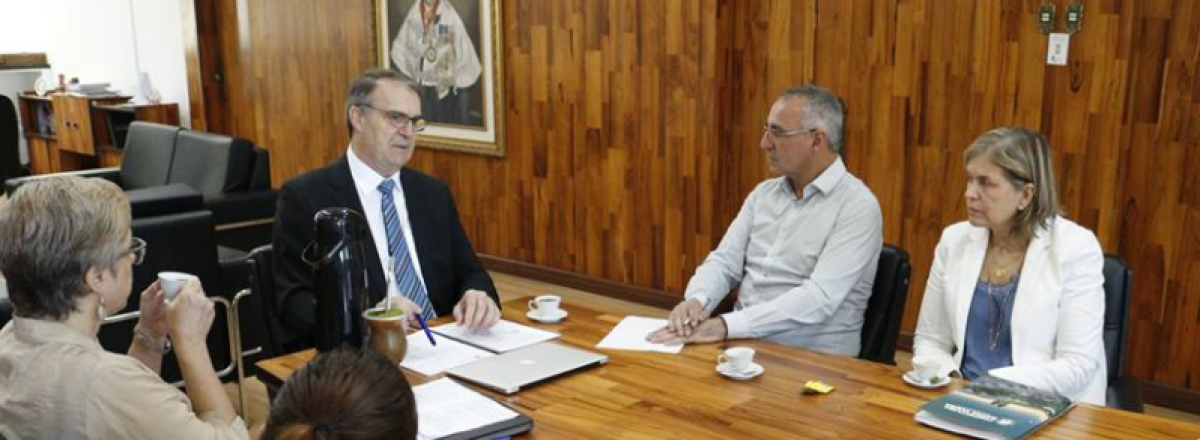 Prefeitura e UFSM avançam em tratativas para atuação nas Unidades de Saúde do Município