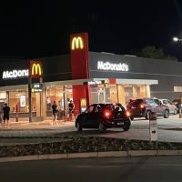 McDonald’s abre mais 10 vagas de emprego na nova loja em Santa Maria