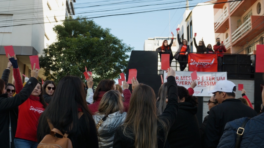 Professores municipais anunciam paralisação na quarta-feira (1º) em Santa Maria