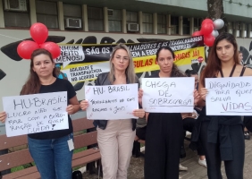 Trabalhadores do HUSM entram em greve por reajuste salarial