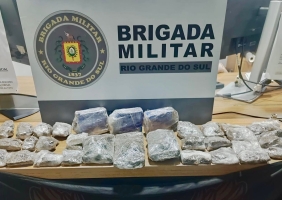 Brigada Militar apreende quase 3 kg de maconha na Vila Lídia