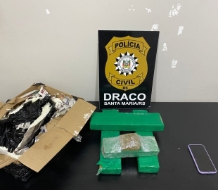 Jovem de 21 anos é presa com cinco quilos de maconha em Santa Maria