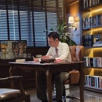 Editora luso-brasileira homenageia Daniel Tonetto como Revelação do Ano