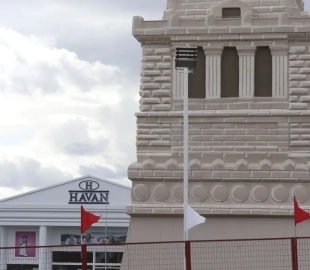 TST condena lojas Havan por racismo recreativo contra ex-funcionária