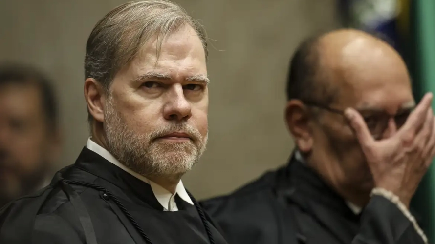 Toffoli se declara suspeito para julgar prisão de Vorcaro