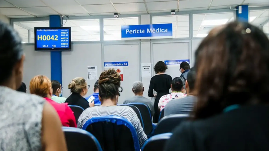 INSS faz mutirão de perícias médicas para reduzir tempo de espera
