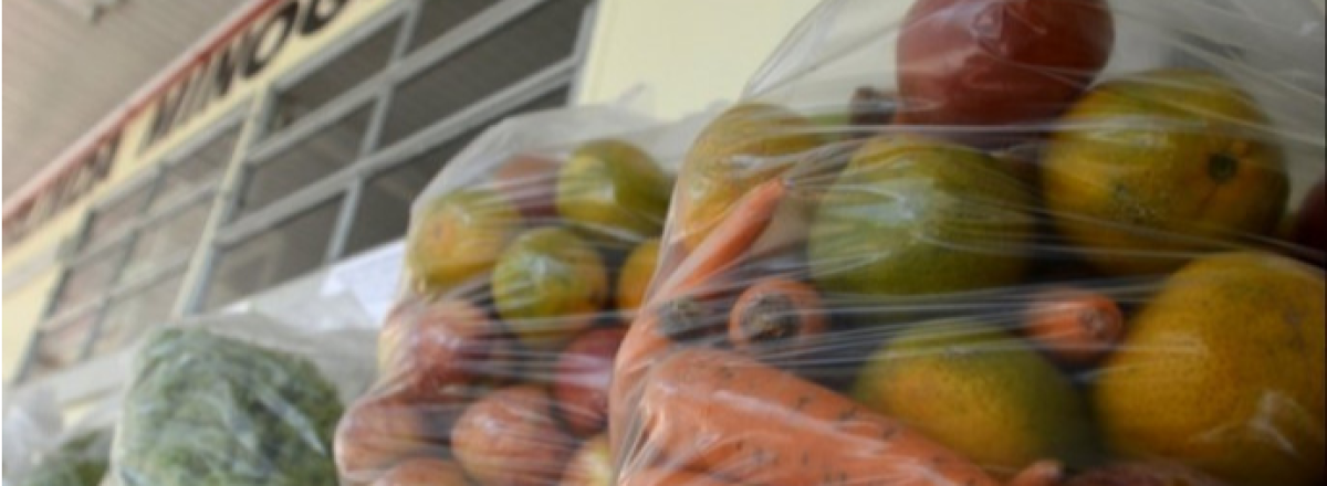 Prefeitura vai doar às famílias de alunos da Rede Municipal mais 16 toneladas de alimentos