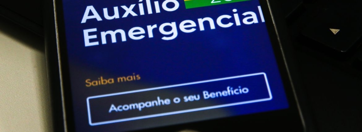 Caixa paga hoje auxílio emergencial a nascidos em maio