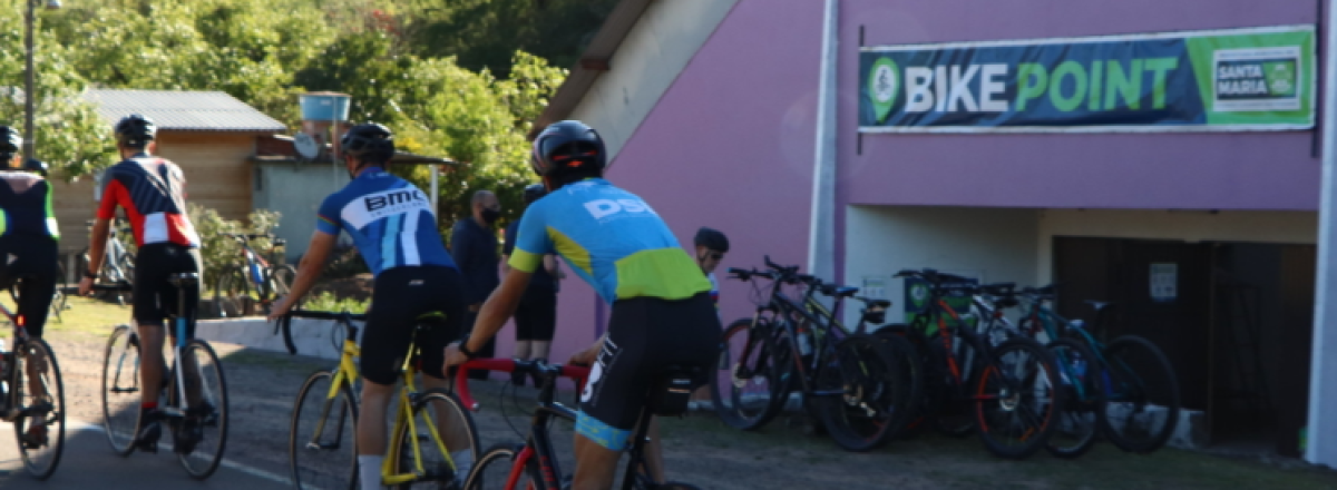 Cerca de 100 ciclistas participam do Bike Point no distrito de Arroio Grande