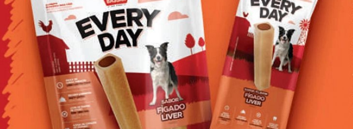 Empresa anuncia recall de petiscos após morte de 40 cachorros