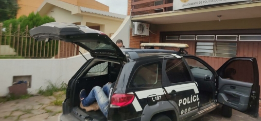 Jovem é preso por tentativa de homicídio em Santa Maria