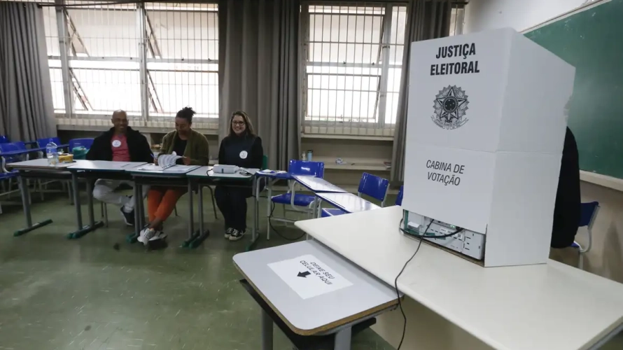 Eleições 2026: eleitor pode se inscrever para ser mesário voluntário