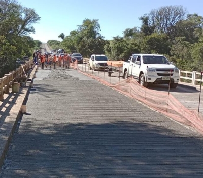 Trânsito para veículos pesados será liberado neste domingo na ponte sobre o Arroio Bossoroca