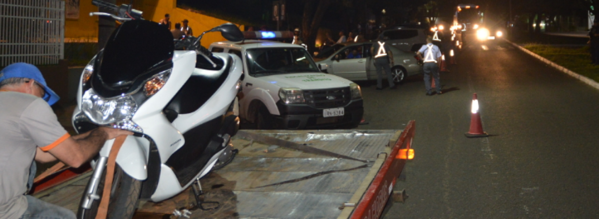 Balada Segura multa sete motoristas por dirigir sob efeito de álcool