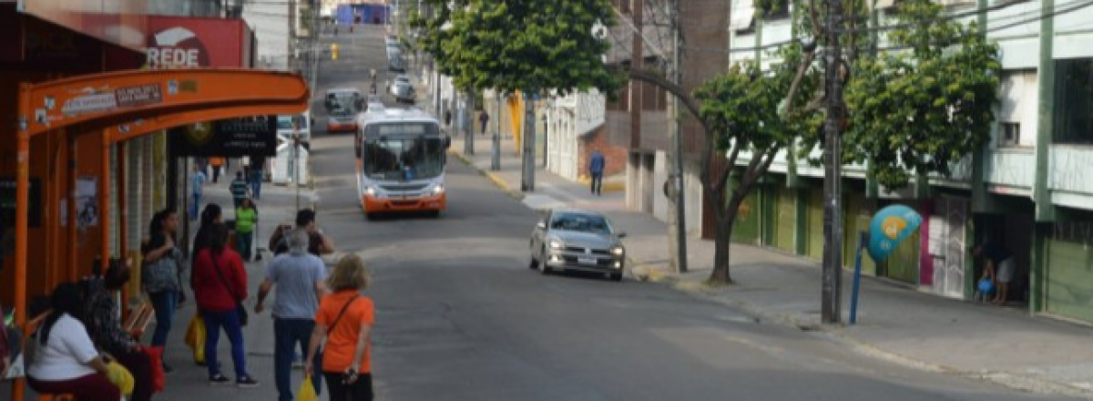 Obra de recuperação do asfalto da Rua Riachuelo começa na próxima semana