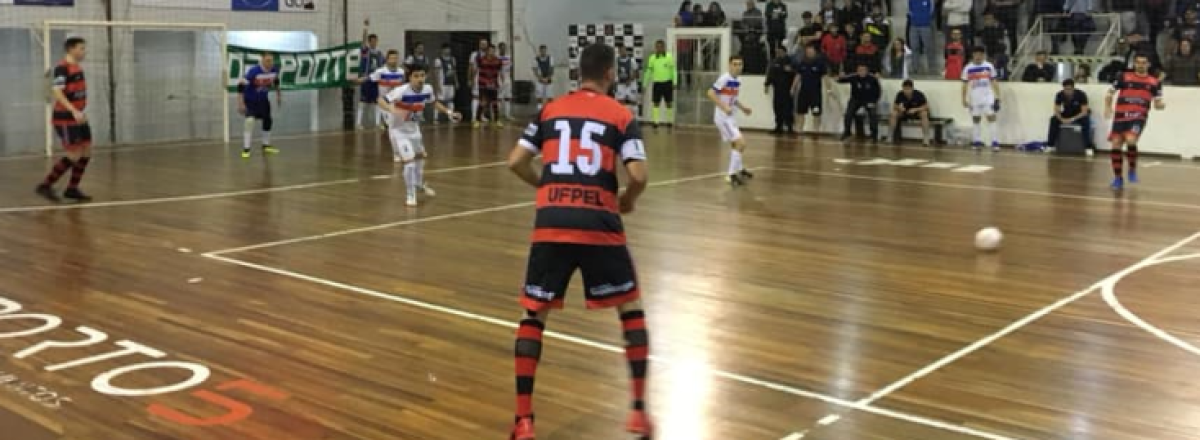 UFSM empata com o Paulista no 1º jogo das quartas de final da Série Ouro de Futsal