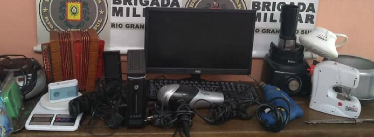 Brigada Militar recupera objetos furtados de casa em Santa Maria