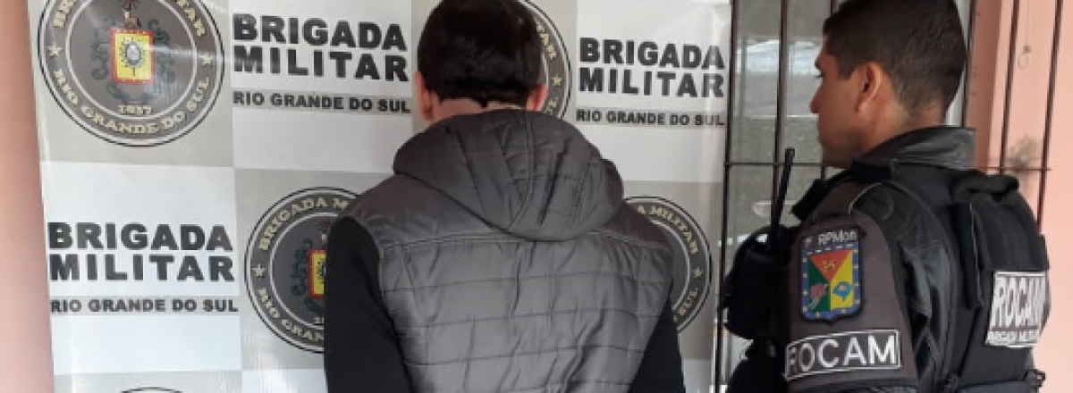 Brigada prende suspeito de furtar carteira na Renner do Calçadão