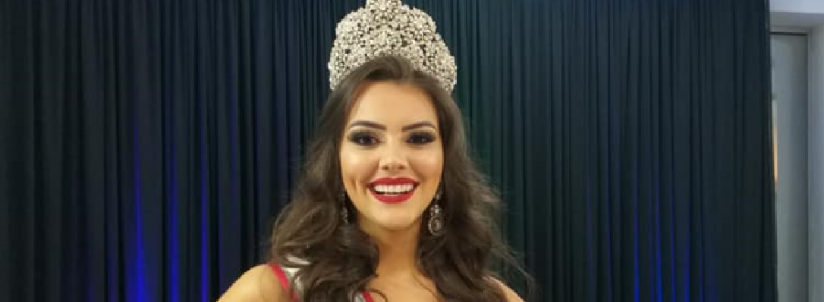Votação popular pode colocar santa-mariense no top 15 Miss RS Latina 2020