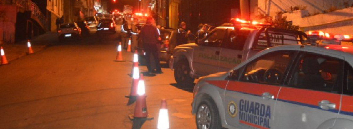 Blitz da Balada Segura recolhe 13 veículos em Santa Maria