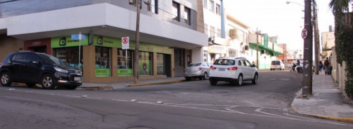 Trânsito na esquina da Pinheiro Machado com a Riachuelo será bloqueado nesta quinta