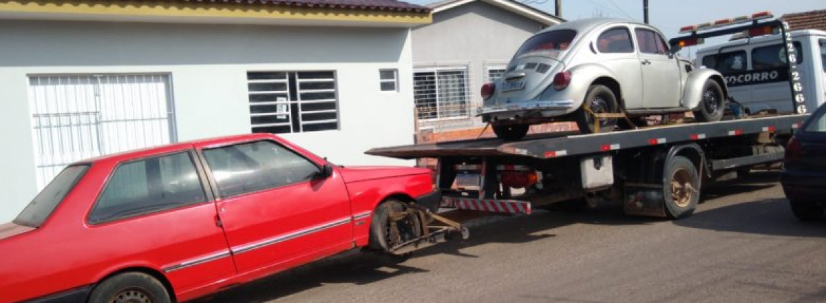 Prefeitura recolhe 12 veículos abandonados nas ruas de Santa Maria