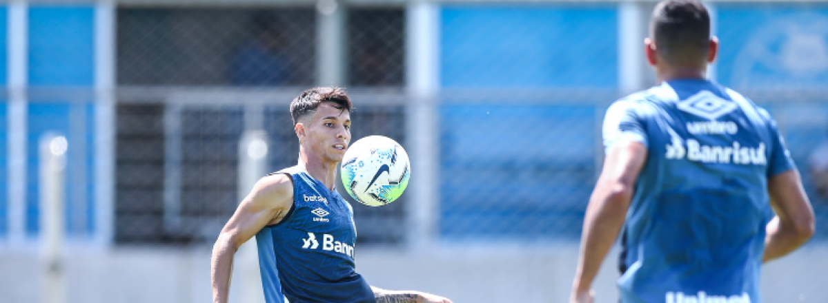 Grêmio faz último treino para decisão na Copa do Brasil e embarca para São Paulo