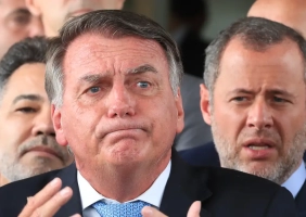 Por 4 a 1, STF condena Bolsonaro e mais sete pela trama golpista