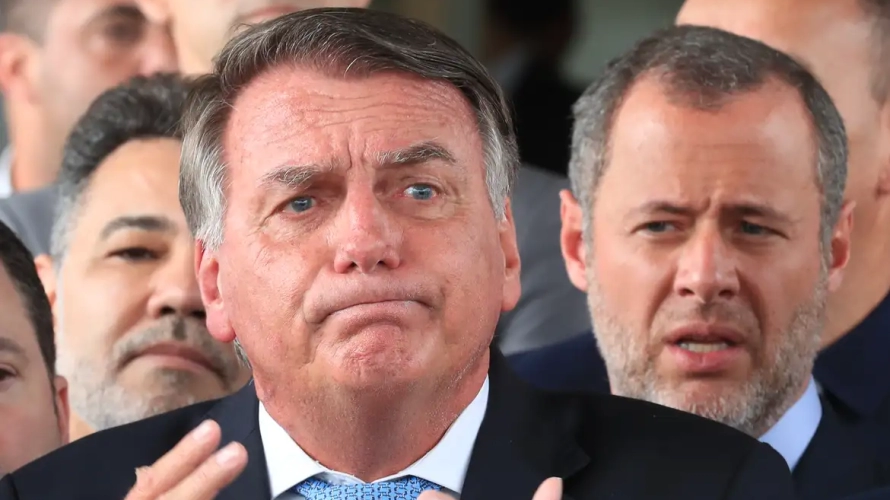 Por 4 a 1, STF condena Bolsonaro e mais sete pela trama golpista