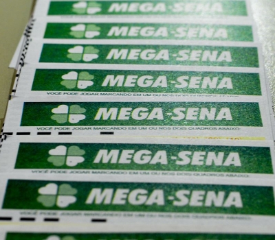 Mega-Sena sorteia nesta quinta prêmio acumulado em R$ 5,2 milhões