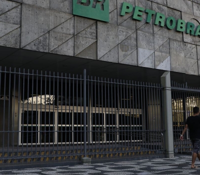 Concurso da Petrobras encerra inscrições nesta quarta-feira