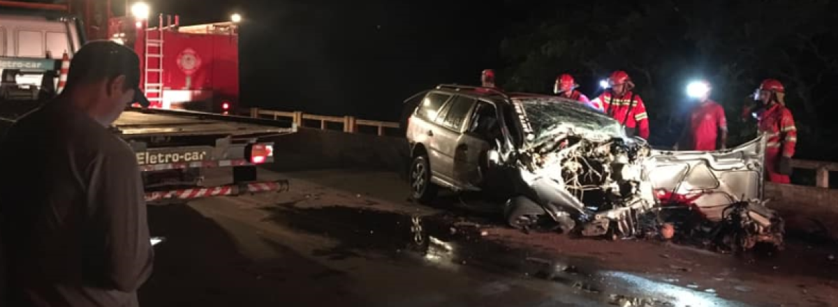 Jovem morre após colidir em mureta de ponte na ERS-348 em Agudo